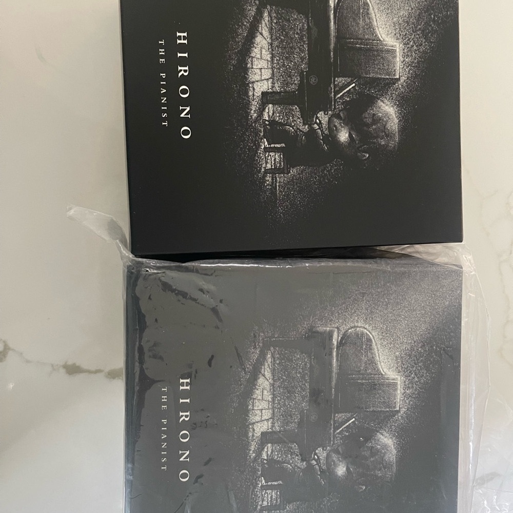 Hirono The Pianist Black Box Set